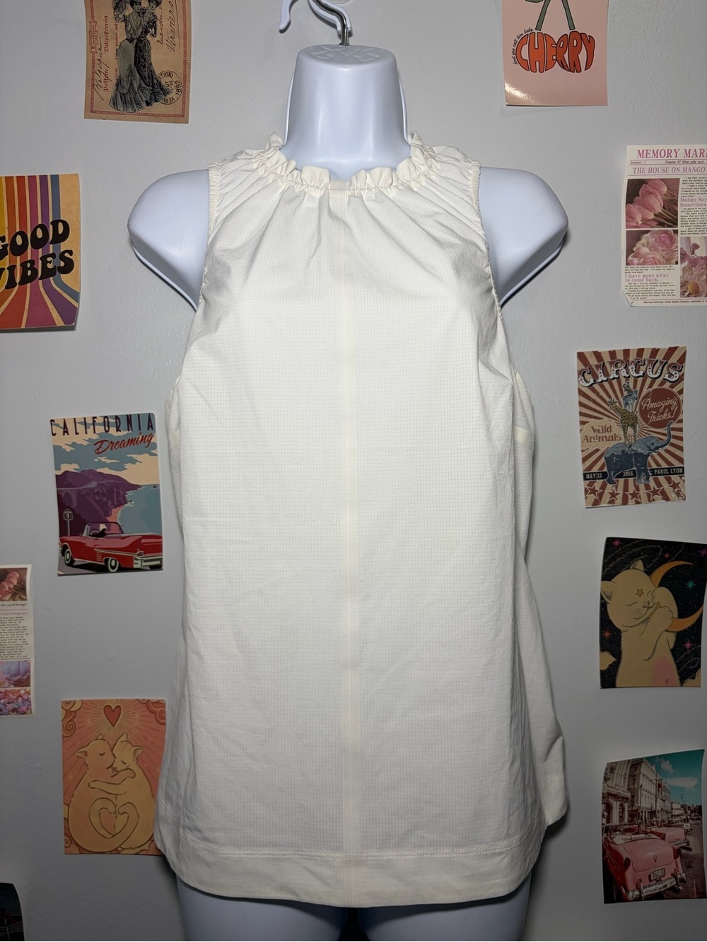 Athleta Cream Lightweight Halter Top